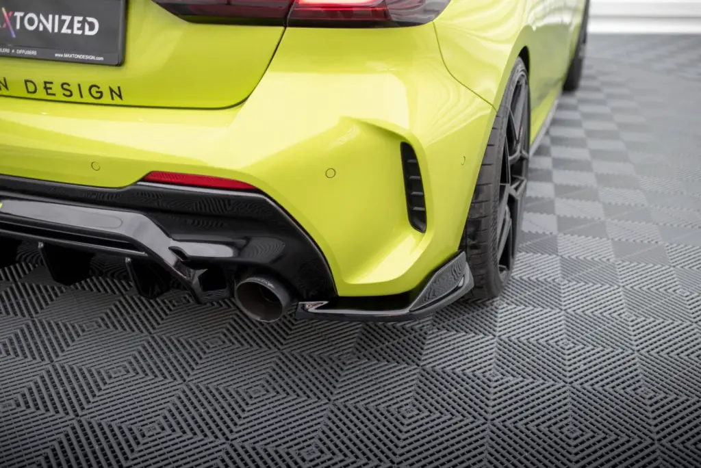 Rear Splitters V.8 (for valance V.1) compatible with BMW 1 M-Pack / M135i / 128ti F40