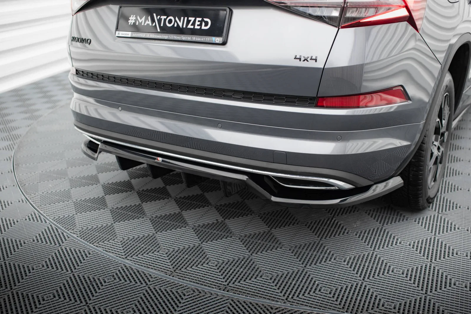 Rear Splitter (With Diffuser) compatible with Skoda Kodiaq Sportline Mk1 / Mk1 Facelift