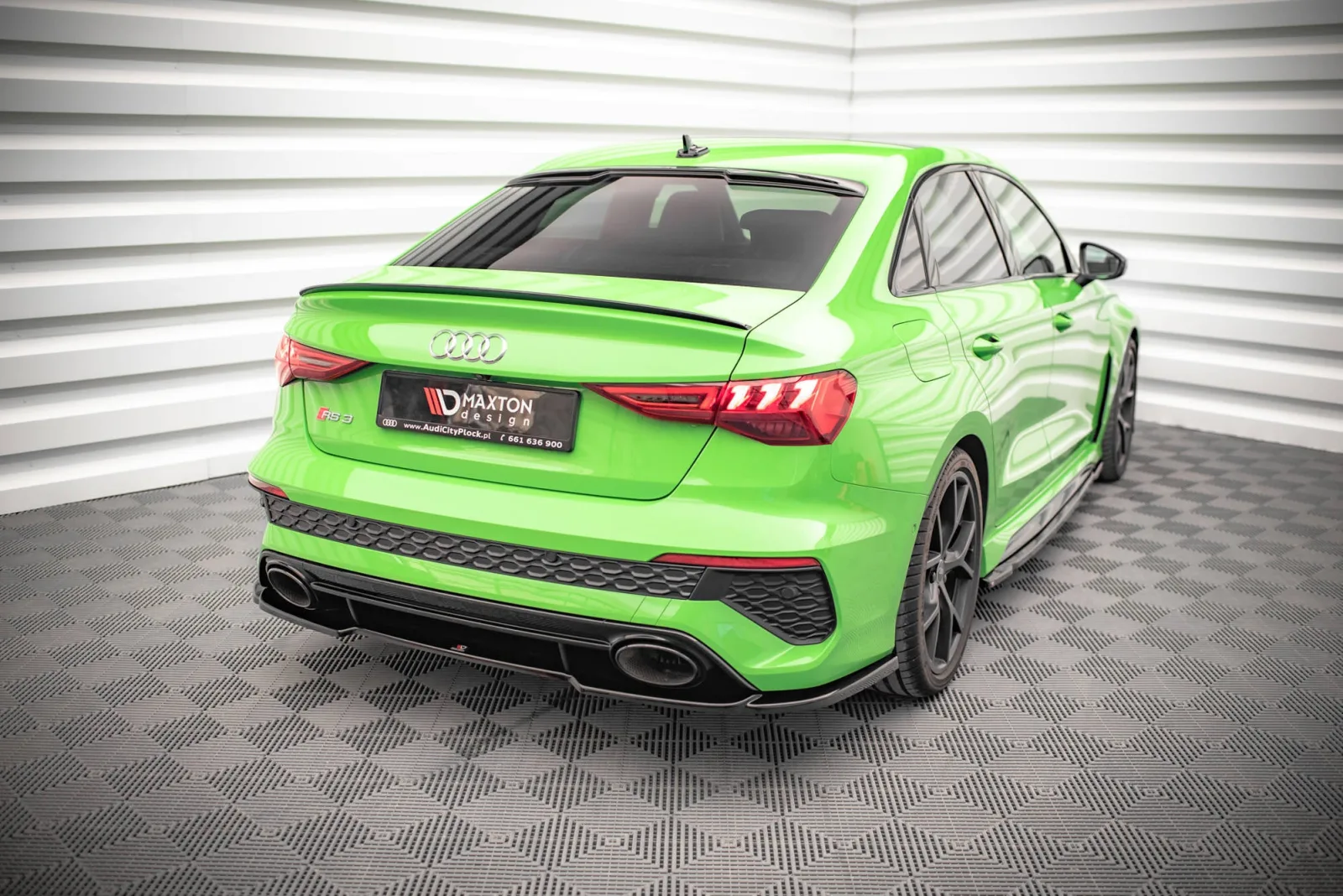 Rear Splitter compatible with Audi RS3 Sedan 8Y