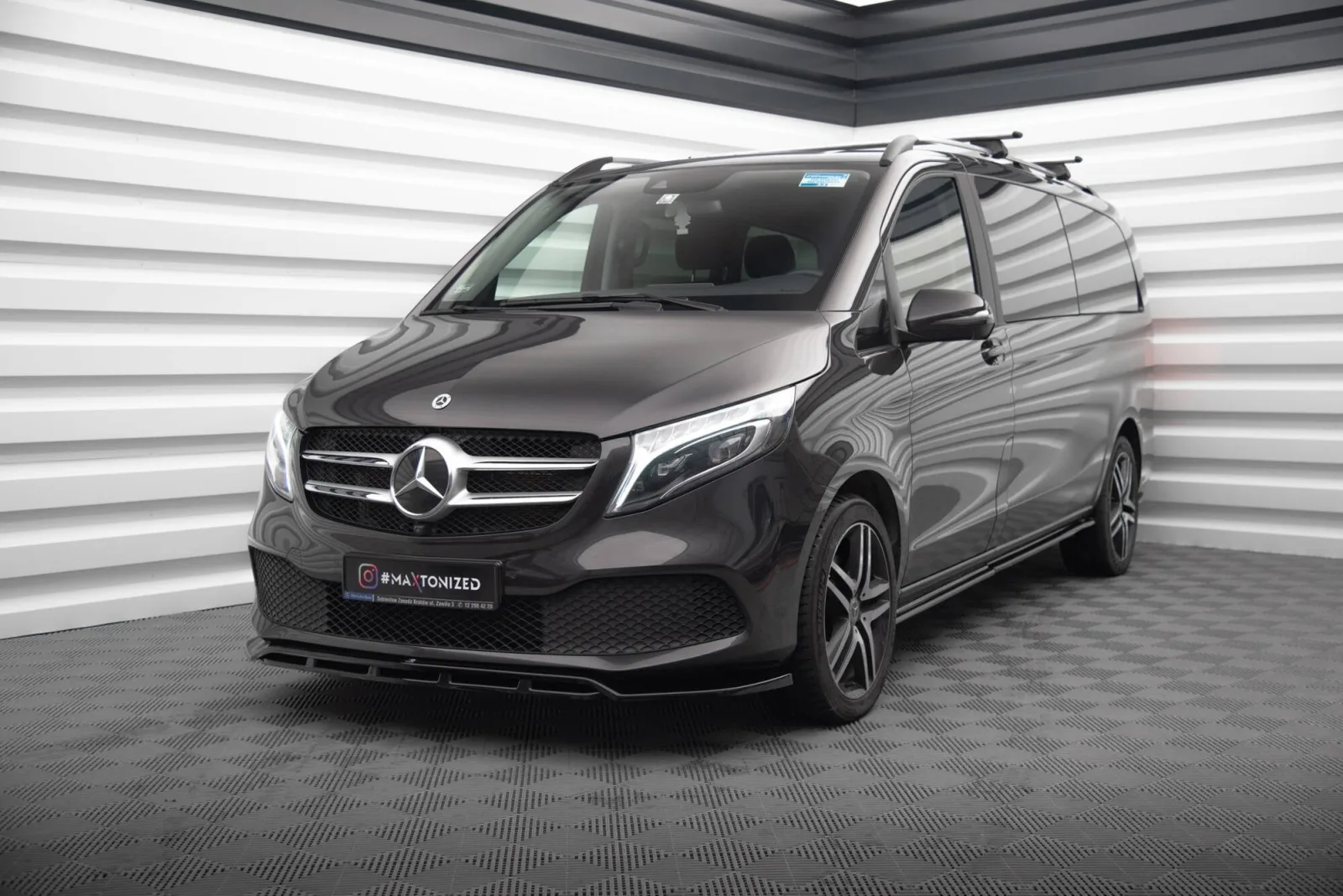 Front Splitter V.2 compatible with Mercedes-Benz V-Class W447 Facelift