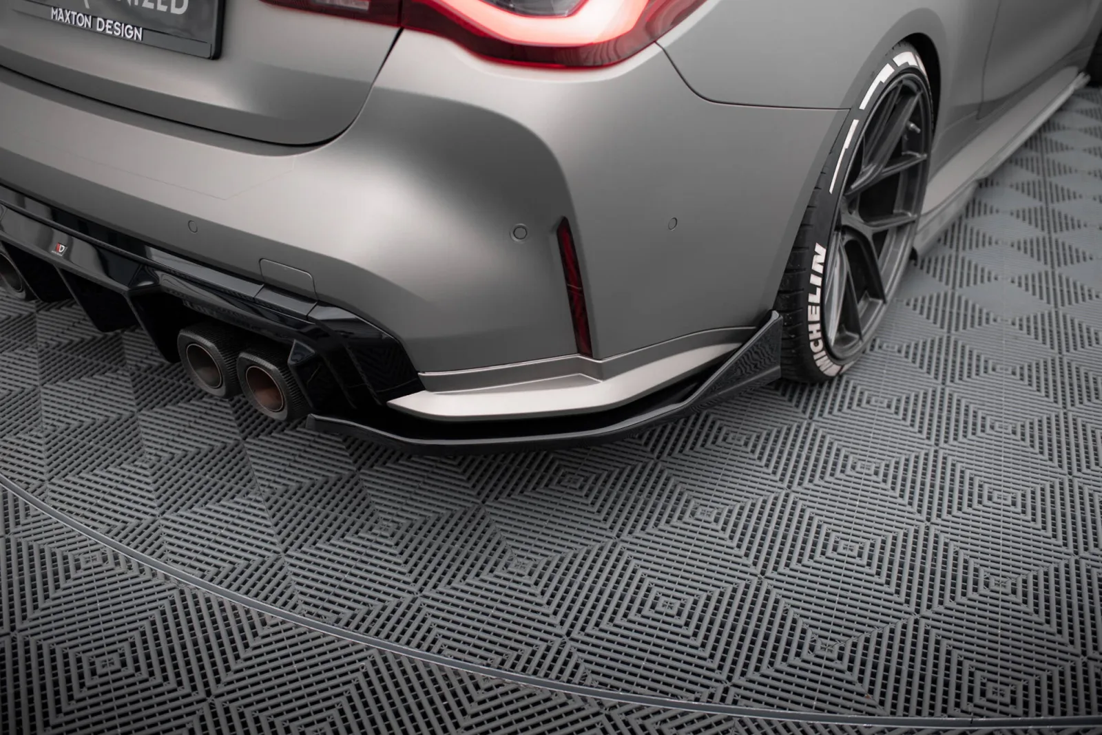 Rear Side Splitters V.5 (for valance V.1) compatible with BMW M4 G82 / G82 Facelift