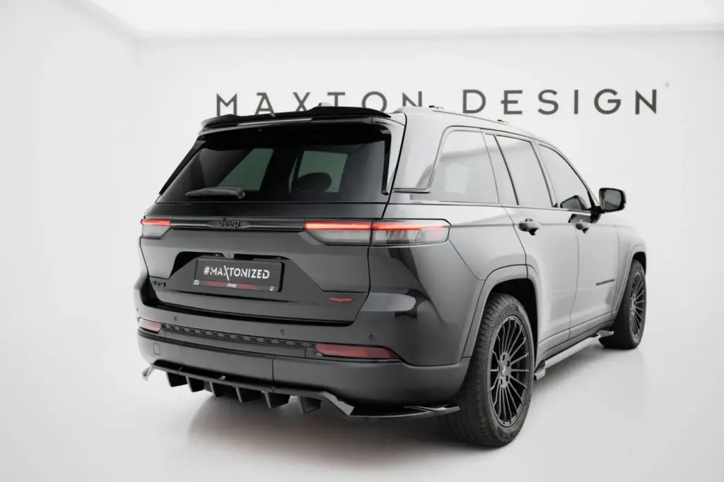 Rear Splitter (With Diffuser) compatible with Jeep Grand Cherokee Mk5