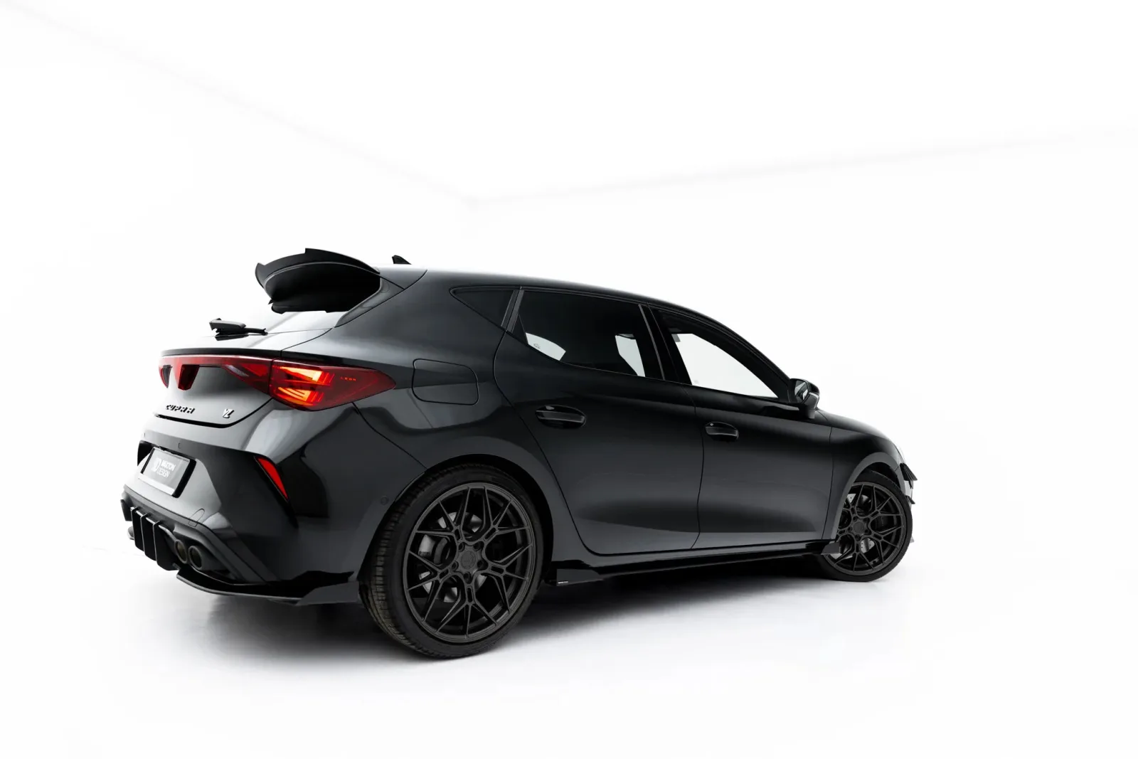 Side Skirts Diffusers Street Pro + Flaps compatible with Cupra Leon ST / Hatchback Mk1 Facelift