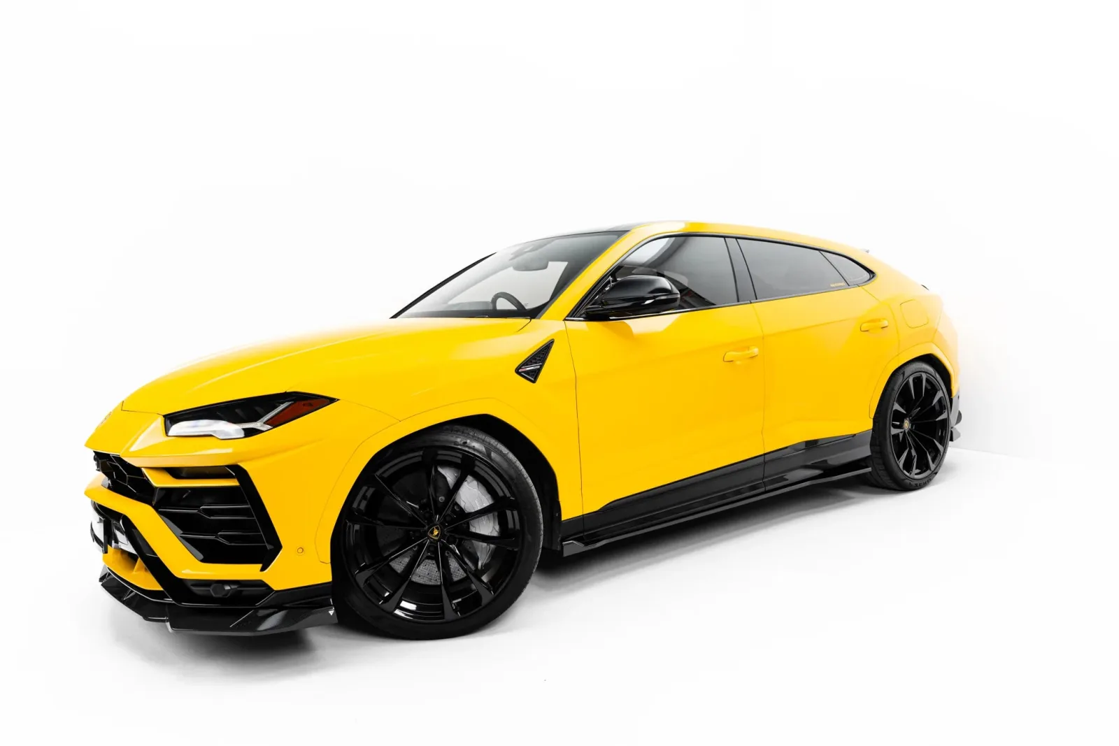 Carbon Set Prepreg compatible with Lamborghini Urus Mk1