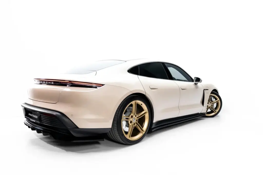 Side Skirts Diffusers compatible with Porsche Taycan / Taycan 4 / Taycan 4S / Taycan GTS Mk1